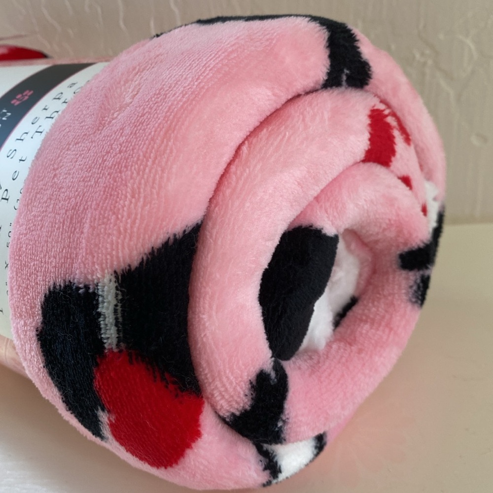 Sherpa Plush Pet Throw - Picture 5 of 5